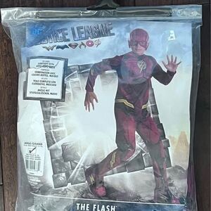 Kids Flash Halloween costume. Size 8-10